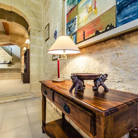 The Grand Authentic House With Private Pool