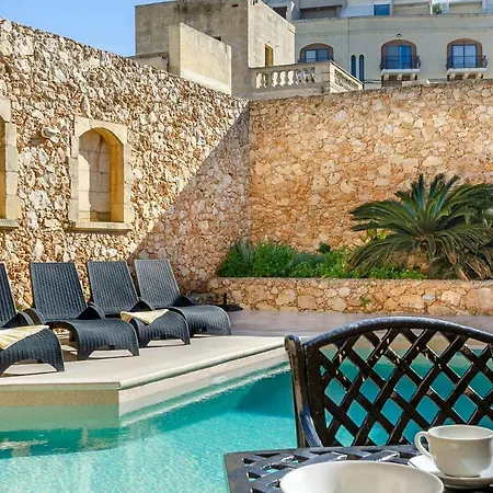 The Grand Authentic House With Private Pool Villa