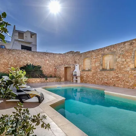 The Grand Authentic House With Private Pool Villa