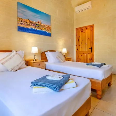 The Grand Authentic House With Private Pool *